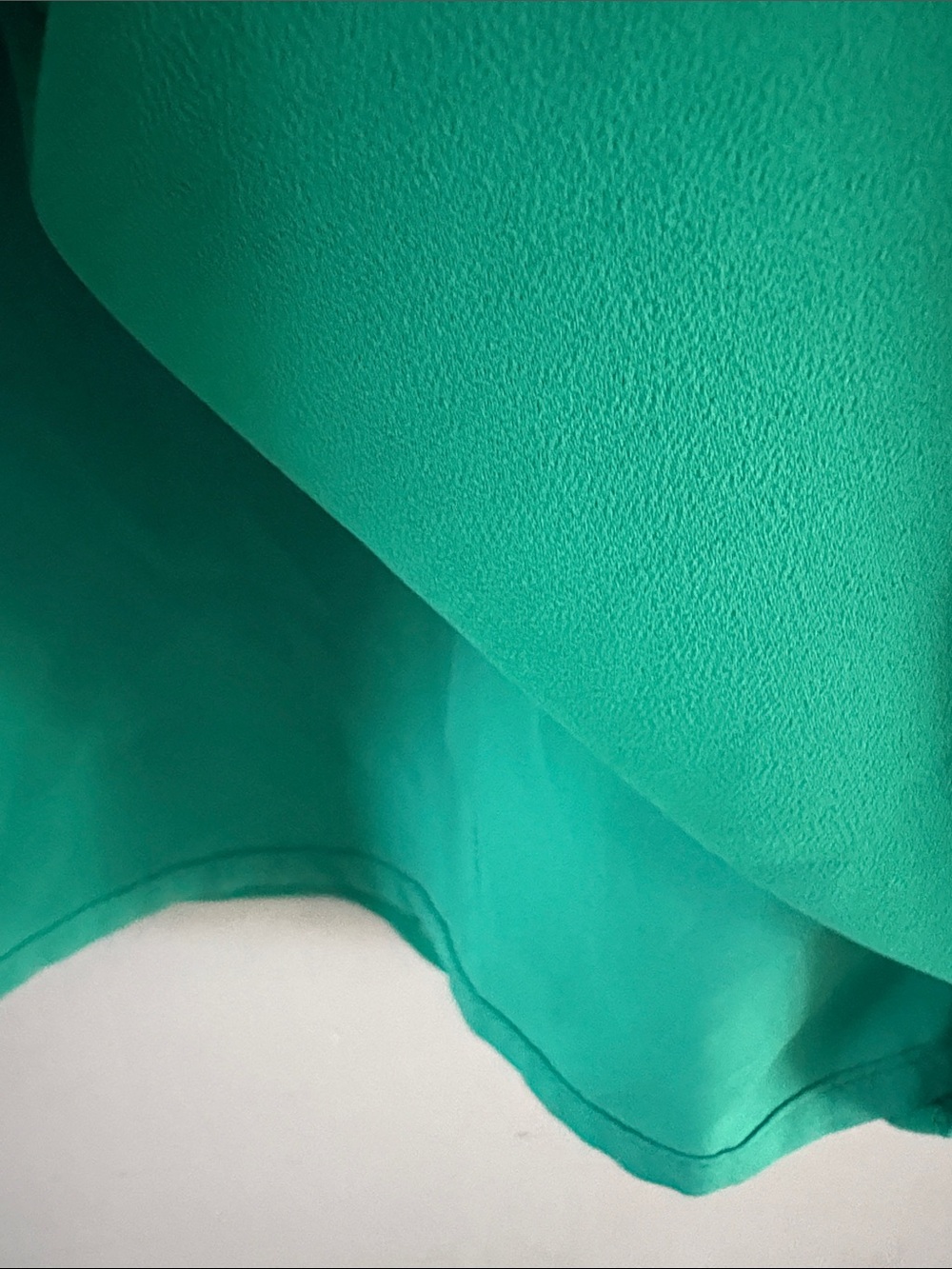 🎊Vince Camuto Emerald Green Ruffle Sleeve Shift Dress - Picture 6 of 8